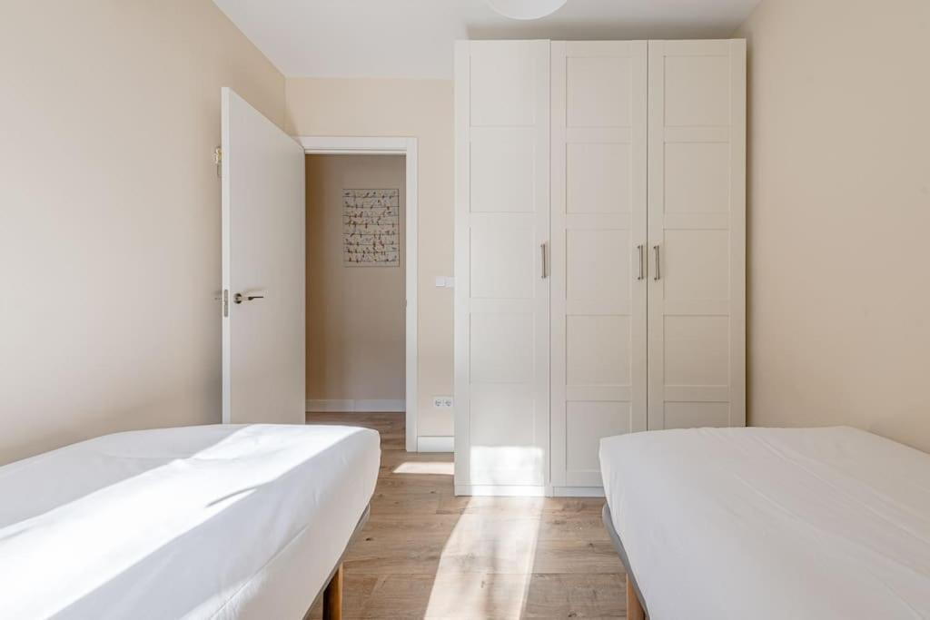 Luminous Apartment For 7 Pax In Tetuan - Pb マドリード エクステリア 写真