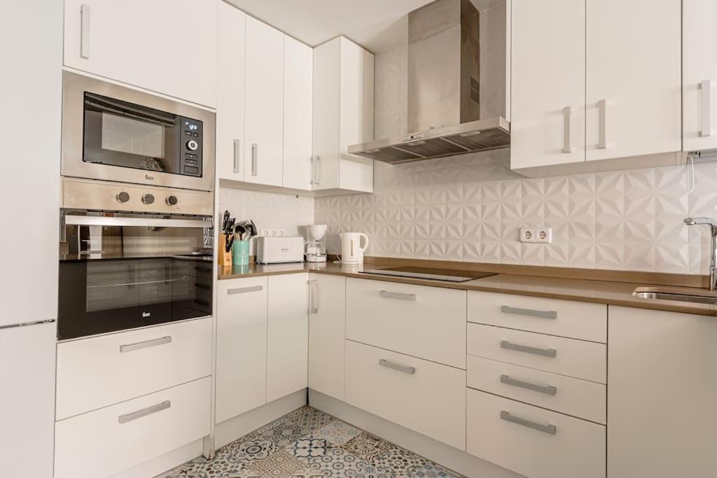 Luminous Apartment For 7 Pax In Tetuan - Pb マドリード エクステリア 写真