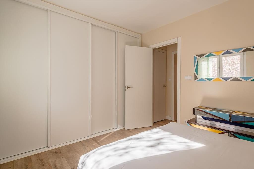 Luminous Apartment For 7 Pax In Tetuan - Pb マドリード エクステリア 写真